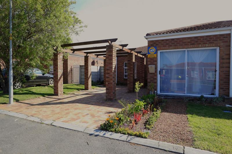 2 Bedroom Property for Sale in Bellville Western Cape